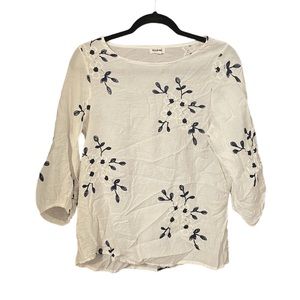 Kindred Floral Embroidered Blouse Size S